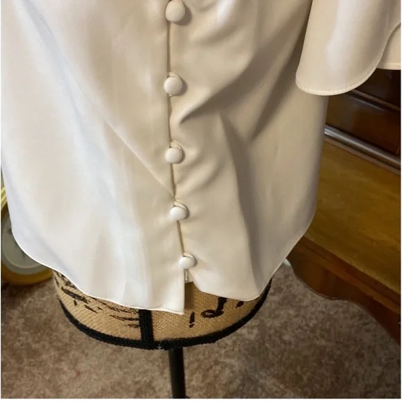 Milly Annie Bell-Sleeve Italian Cady Blouse NWOT - Picture 6 of 7